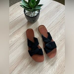 Zara Basic Collection Black Leather Sandal